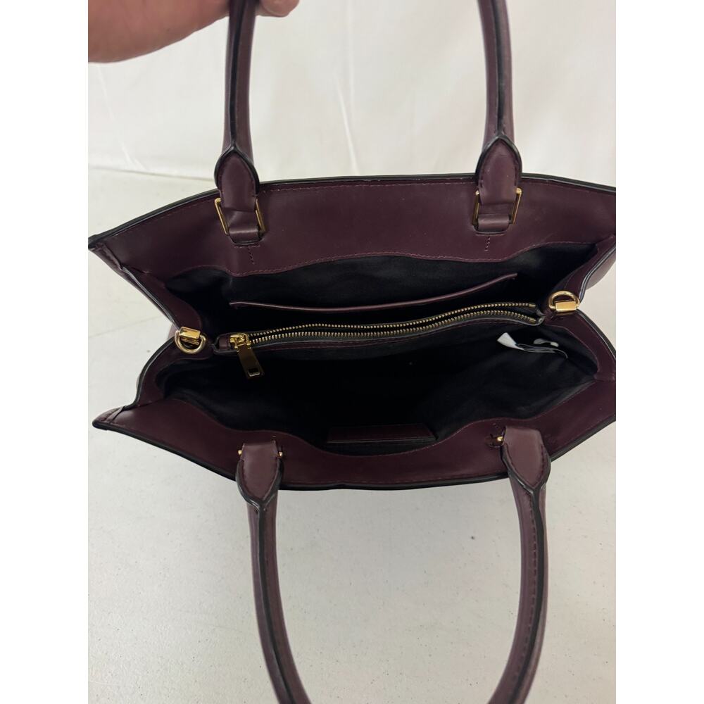 Marc Jacobs Burgundy Leather Madison North South Tote Hand Bag - Picture 9 of 13